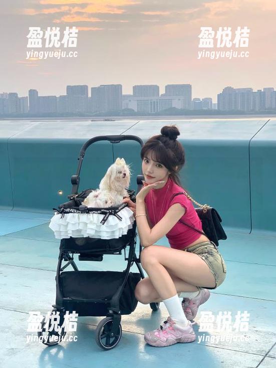 17c 深夜吃瓜族'17c黑料'发布,这些内容简直成为我的新妄想源!