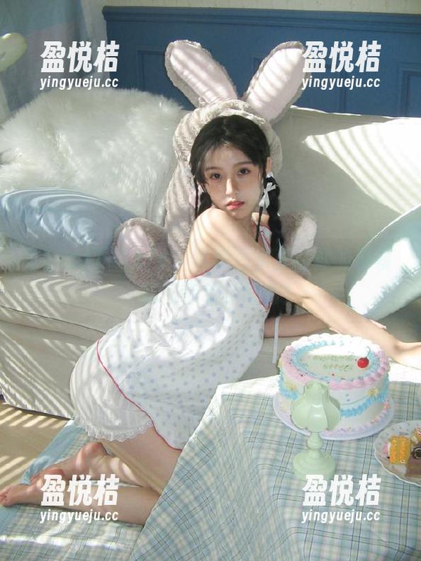 下载17c，黑料污水直冲你的屏幕，就问你敢不敢看！