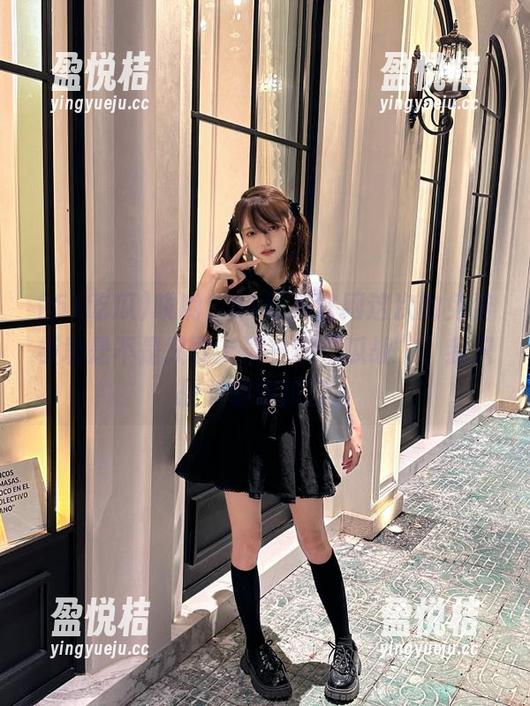 哎哟，51吃瓜官网这次的免费板块是不是又要上演一场“瓜战”？我只想静静地吃瓜。