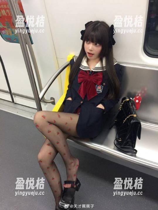 51吃瓜 反转必看!www.51吃瓜更新竟然还藏了个小彩蛋?