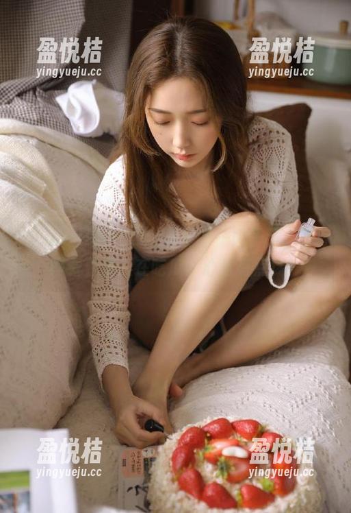堵在52cg入口有一阵子了，眼睁睁看着别人在吃瓜，心里有点馋！