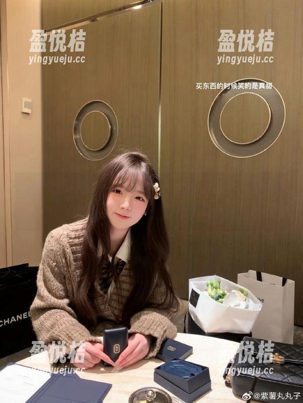 92吃瓜网 92吃瓜网ios新归宿,把所有通往八卦的门都打开吧!
