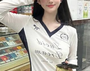 突然觉得，iOS上用cgw01.1c就像开到新的世界，有点混乱又有点迷人。