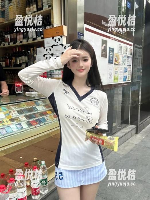 突然觉得，iOS上用cgw01.1c就像开到新的世界，有点混乱又有点迷人。