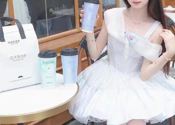 直达“www.51cg.fun”的灵魂感应，引发我无限的好奇。