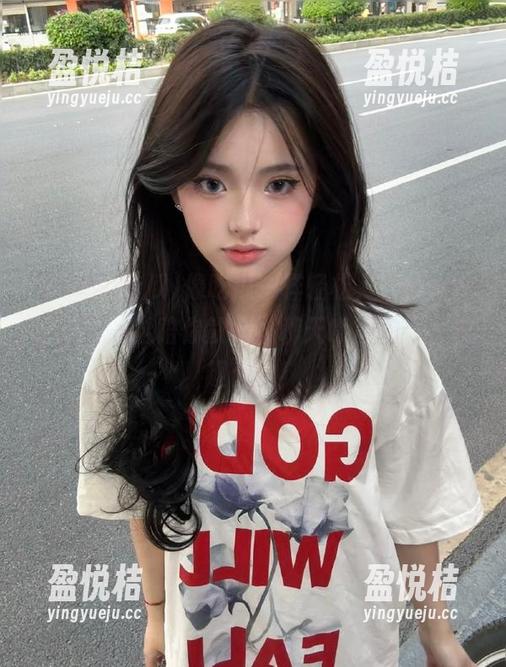 像吃瓜一样轻松，“www.吃瓜”网址陪你散心，聊天噤声事小，乐趣无限！