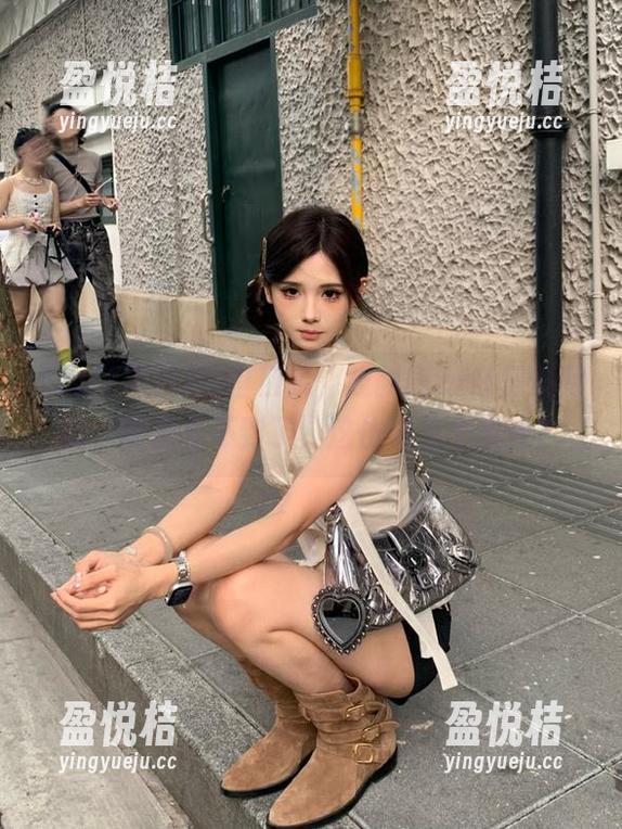 zztt黑料 目瞪口呆,我刚刷zztt黑料网站,啥都看不到了,这仿佛是个黑洞?