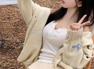 打开五一吃瓜网，登录后我的好奇心彻底爆发了！