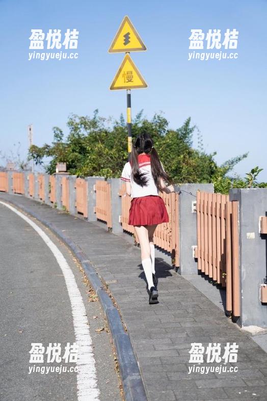 你见过最混乱的瓜田导航吗？在“今日吃瓜91cg”悠闲遨游