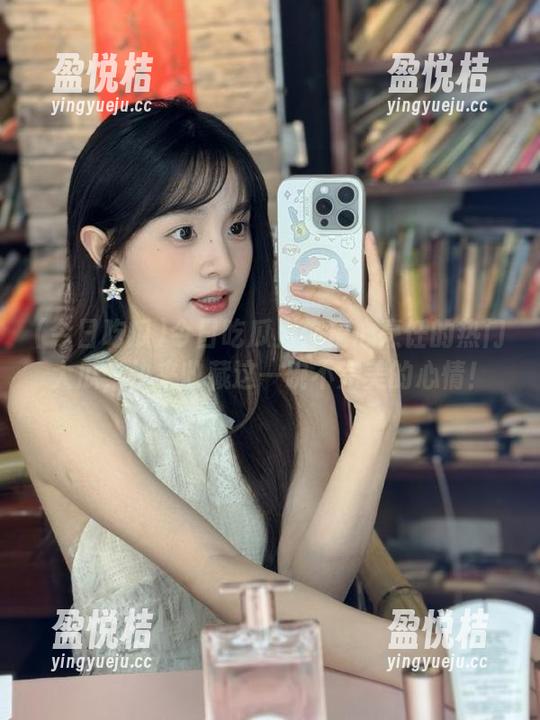 今日吃瓜为你精心烹饪的热门大瓜，快来收藏这一碗不完美的心情！