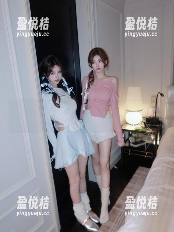 冲哥黑料的微博主页，让你在视频中追随娱乐圈里的猫腻儿！