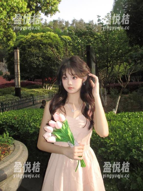 吃瓜91cg，浏览平行宇宙的线路，怎么就让我陷入思考了呢？