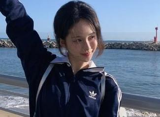 吃瓜网官网入口很简单？前脚刚进去后脚就被信息淹没了！