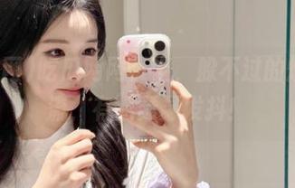 吃瓜网网页上，躲不过的爆料潮流，有点瑟瑟发抖！