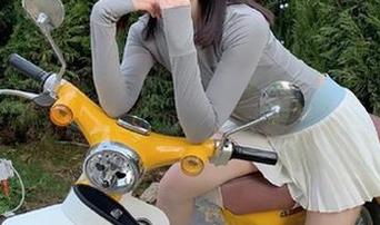 可别被苹果版名字迷了眼，吃瓜网站其实很直白。