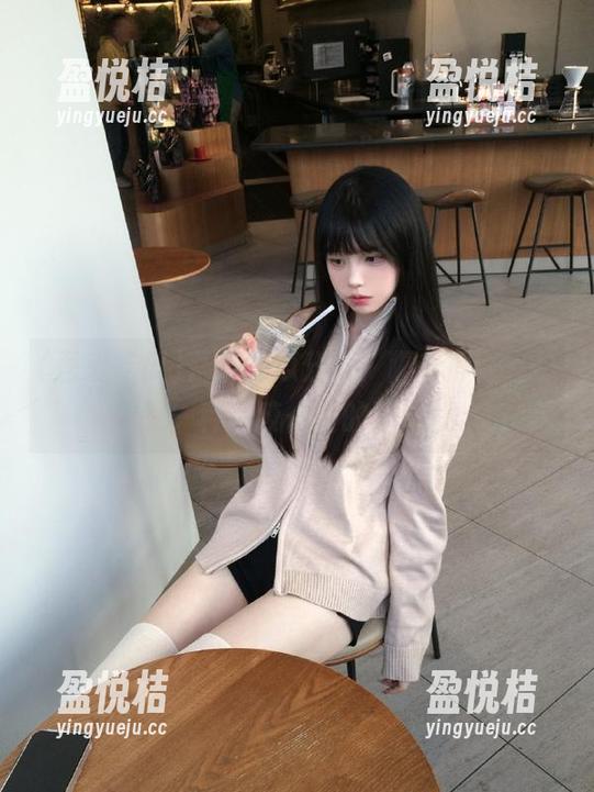 吾爱吃瓜分享，隔着屏幕，总有一种想咬一口的冲动！