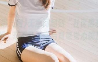 无意间翻到“社区黑料网”的视频，想不到看完后竟感觉心跳加速…