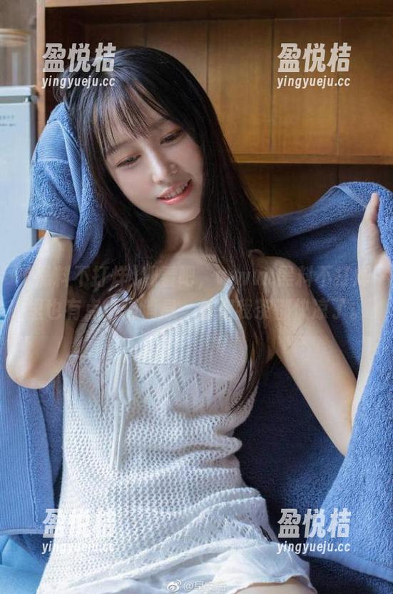 观看吧，www.黑料不打烊里也有点小道消息，看得我茶都快凉了。
