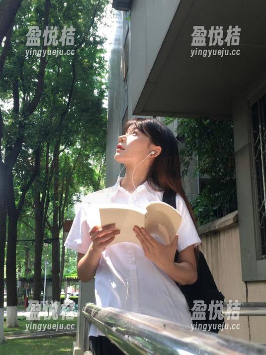 黑料吃瓜网 最新黑料吃瓜网来袭,下载前请自备瓜子,必备神器!