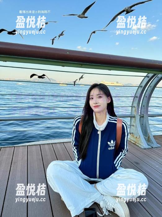 发布的黑料在线观看，光听名字倒是挺唬人，点开后基本没内容，尴尬。