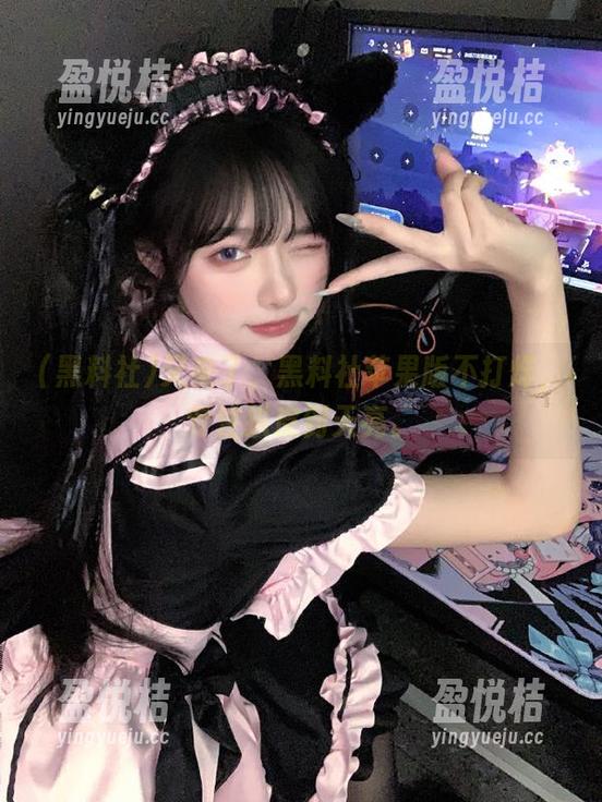 又来了，黑料社苹果版不打烊，专注扒皮到天亮。