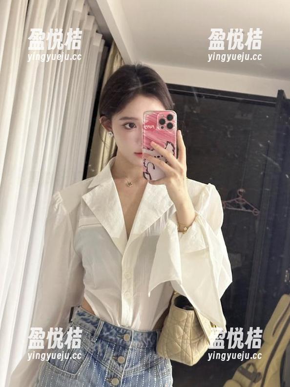 下载黑料社，做到永不迷路，瓜界里的人心如潮水啊！