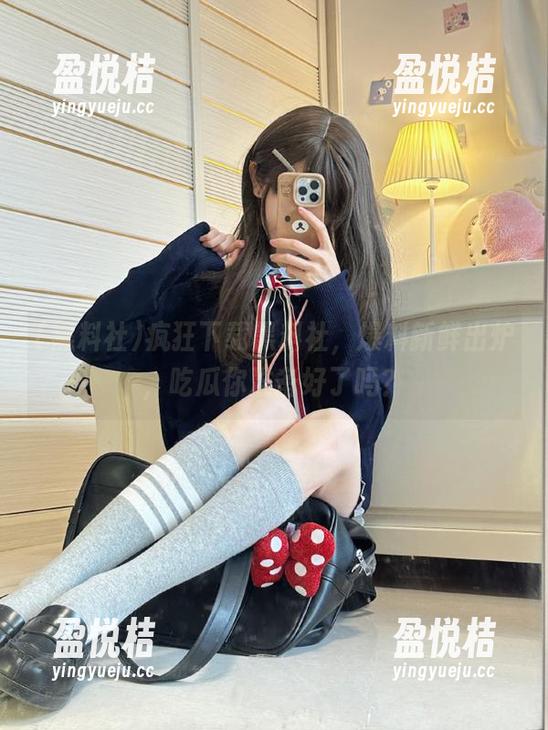 黑料社 疯狂下载黑料社,爆料新鲜出炉,吃瓜你准备好了吗?
