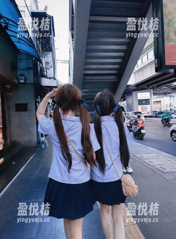 黑料社 视频下载在黑料社,瓜皮的背后总有惊吓。