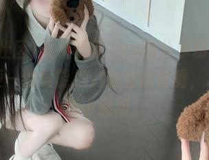 黑料社区app的分享功能真绝，随便一划竟能把八卦当故事看，心里一阵小激动。