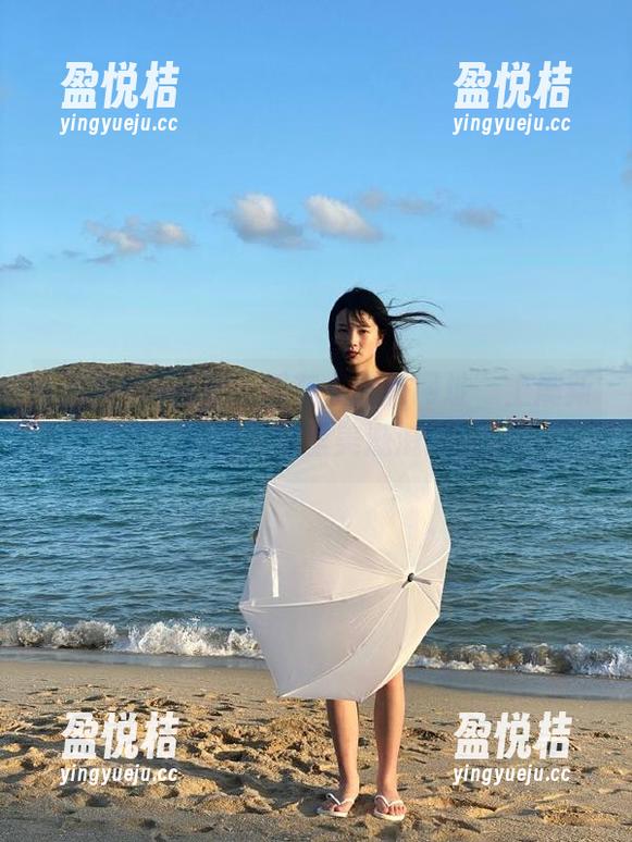 每天都在“黑料网址”上刷新资源，心里美滋滋的