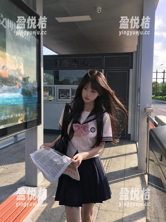 “黑料网站”app按下我的好奇心，只要一键就能开启免费黑料时光
