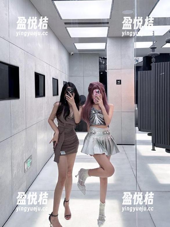 吃瓜不止，黑料网站网址上这几位明明替身，却被当做偶像！